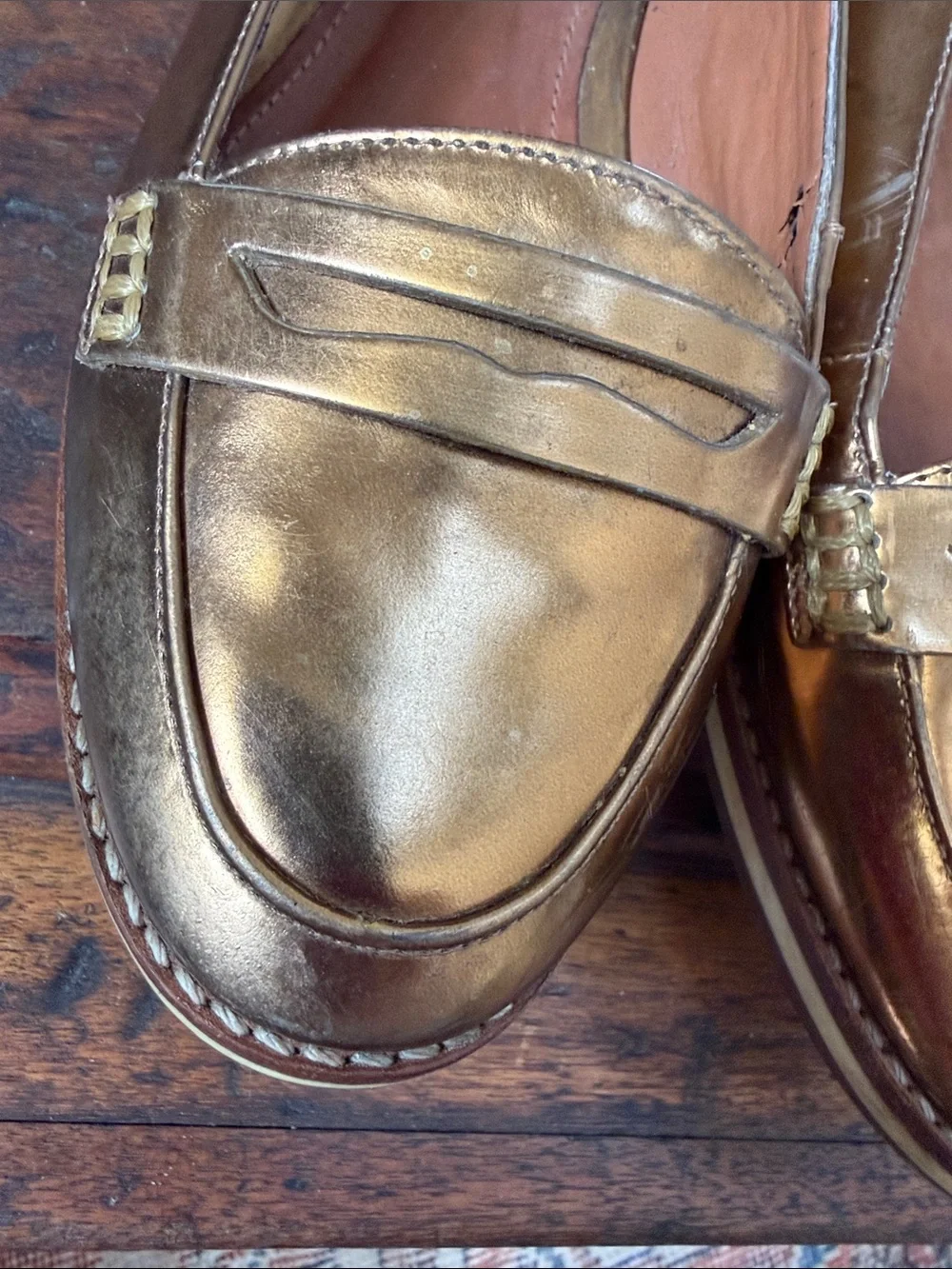 Schultz gold flats loafers 9